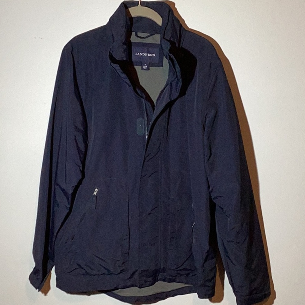 Lands’ End all purpose jacket,hood,zippered&Velcro pockets,wicking,longer back,S